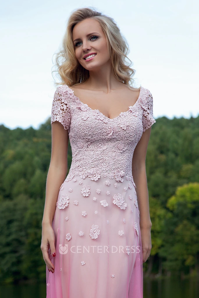 Sheath Appliqued V-Neck Short-Sleeve Maxi Prom Dress With Flower