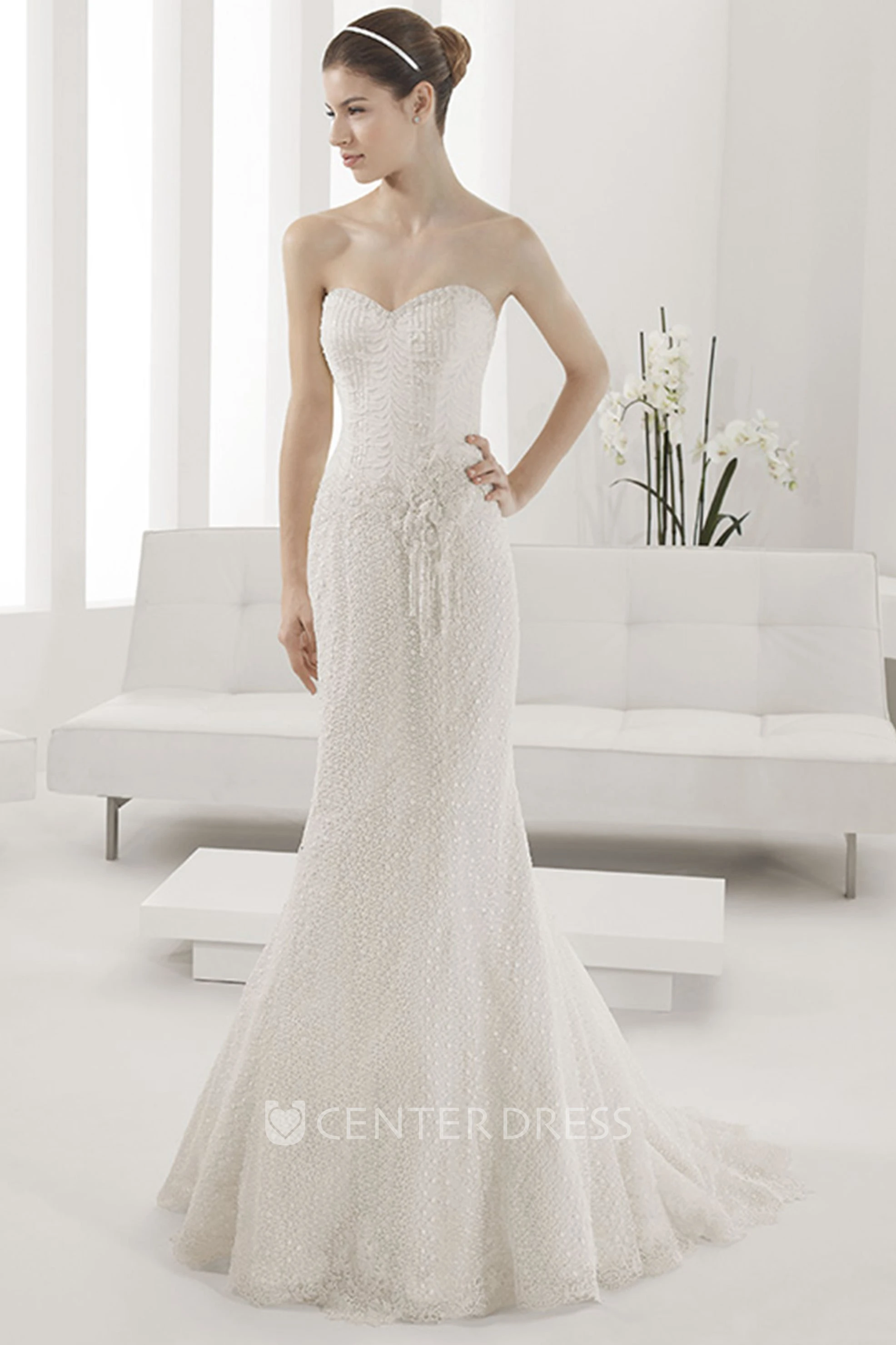 Sweetheart Long Wedding Dress With Lace Trumpet Skirt And Pearl Bodice
