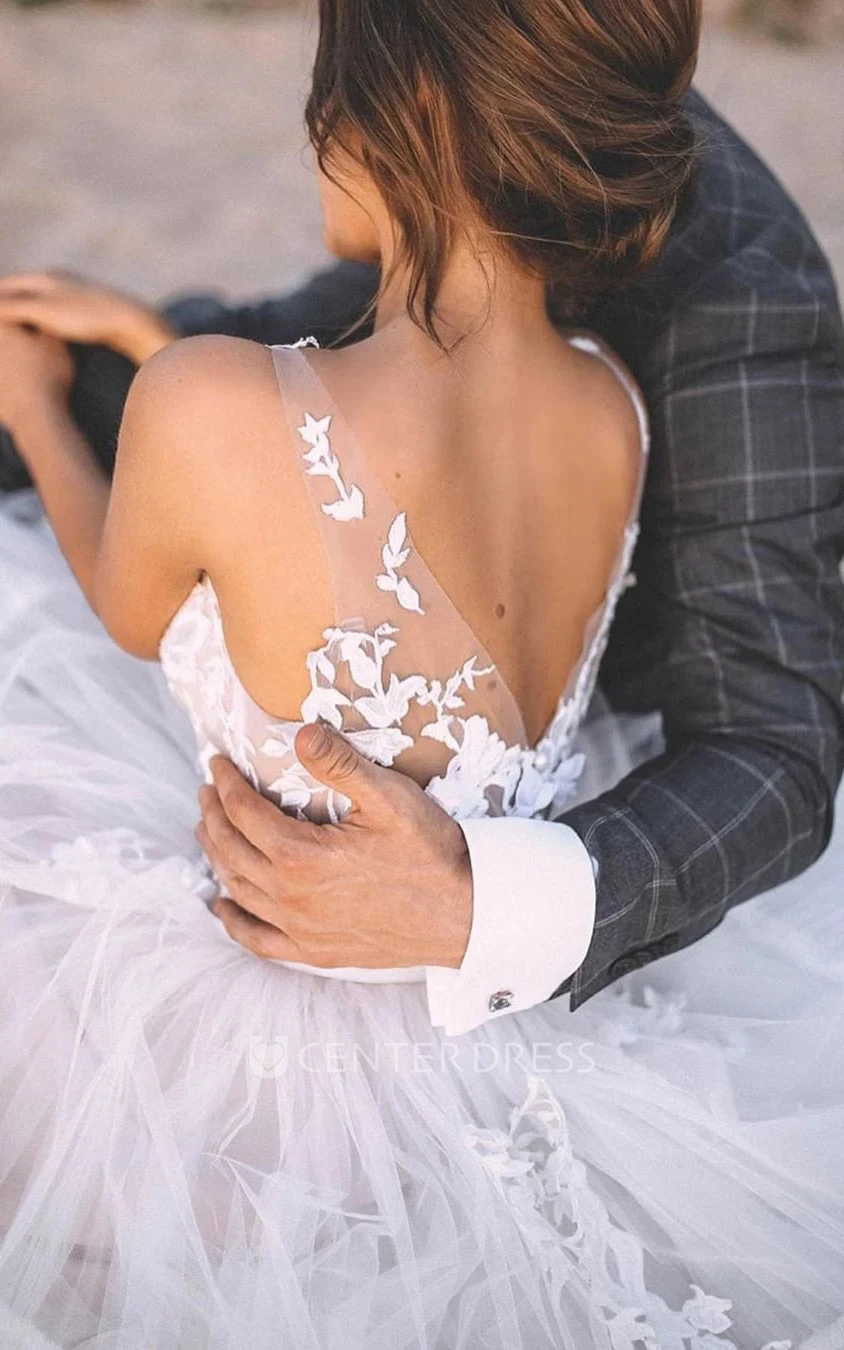 Casual V-neck Lace Tulle Floor-length Sleeveless Ball Gown Spring Wedding Dress with Appliques