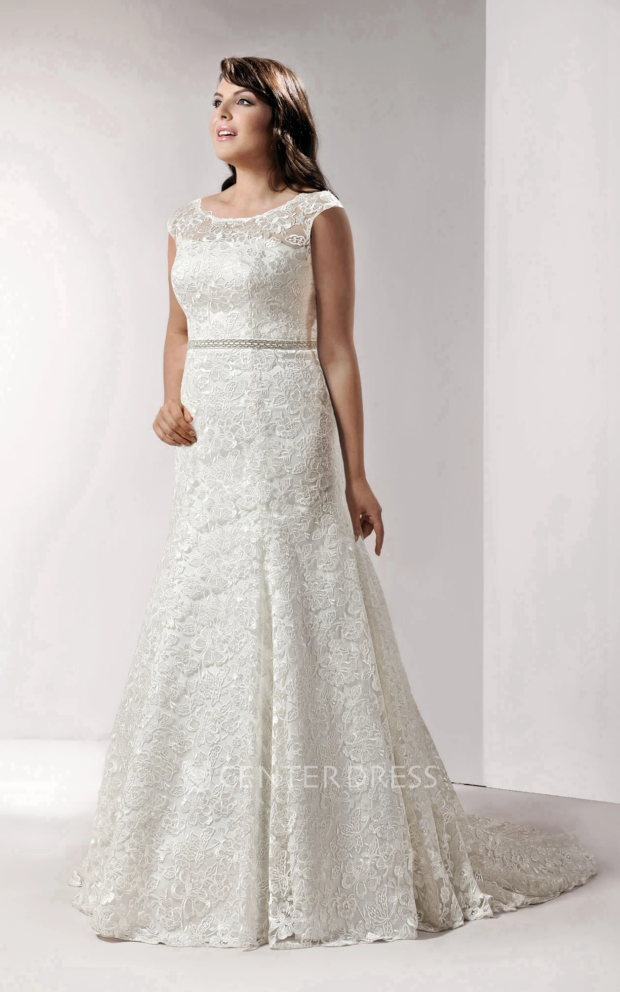 Lace Caped-Sleeve Sheath Dress With Brush Train