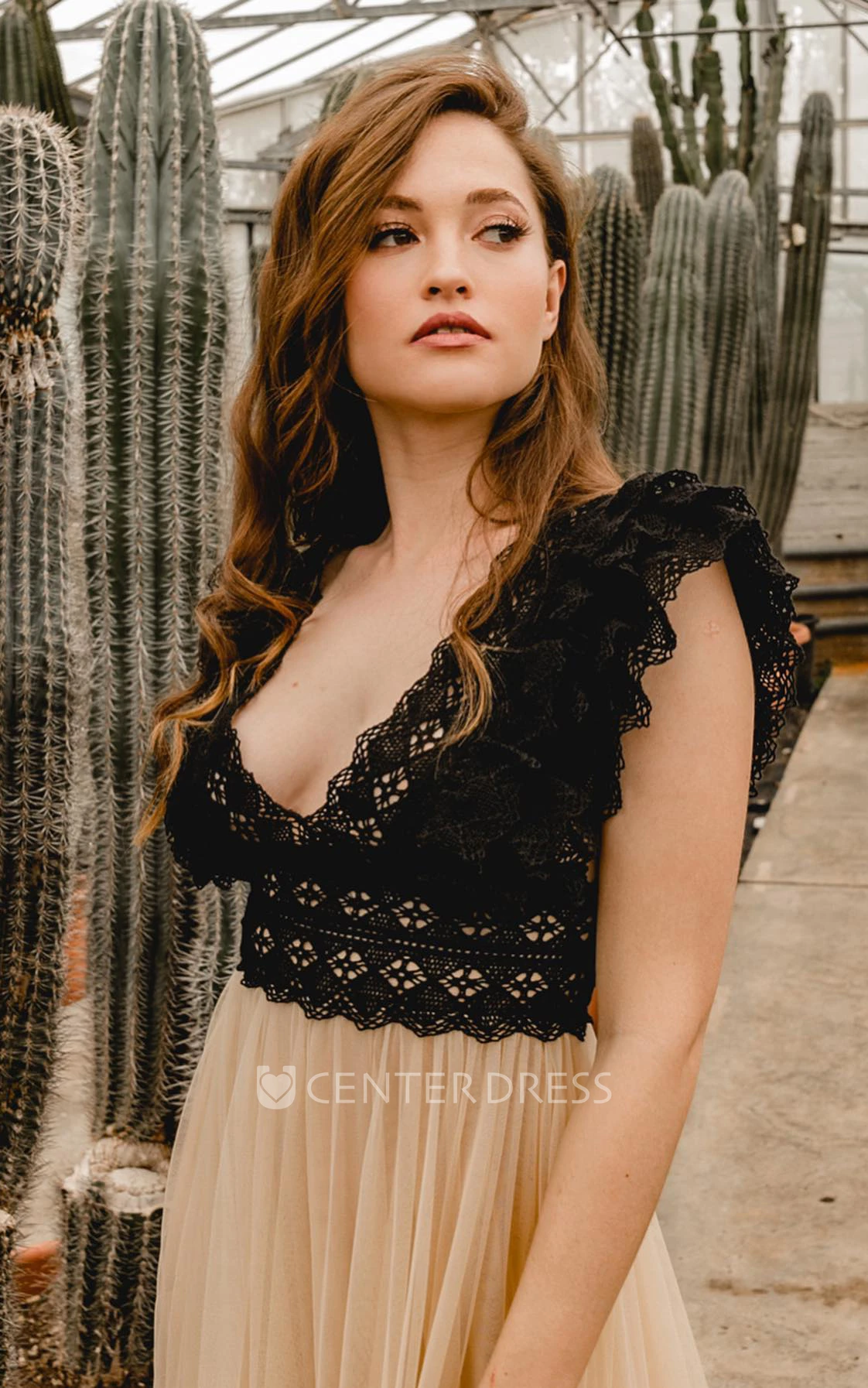 Modern Bohemian Tulle Scalloped Neckline Sleeveless Evening Dress A-Line Beach