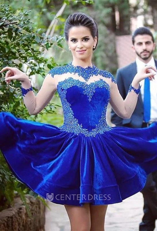 Delicate Long Sleeve Royal Blue Short Homecoming Dress Appliques