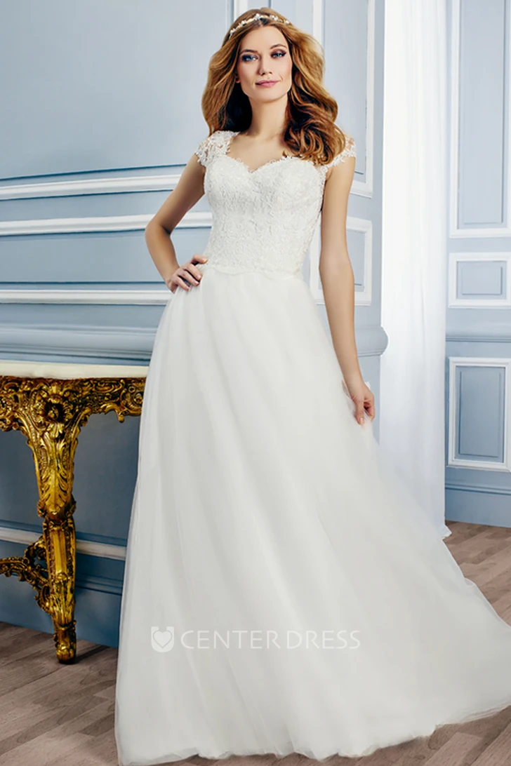Floor-Length Cap-Sleeve Tulle Wedding Dress With Appliques And Keyhole