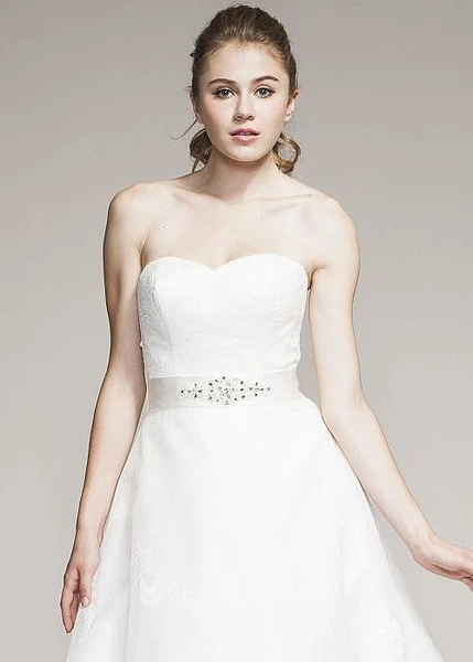 A-Line Jeweled Floor-Length Sweetheart Lace Wedding Dress With Appliques