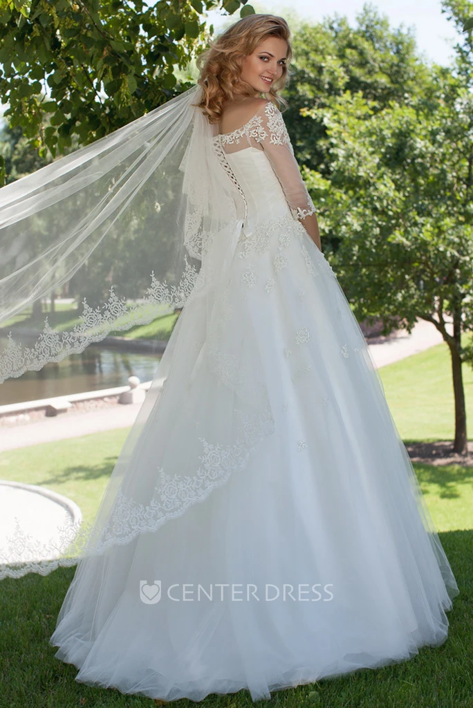 Ball Gown Long Short-Sleeve Square-Neck Tulle Wedding Dress With Appliques And Corset Back