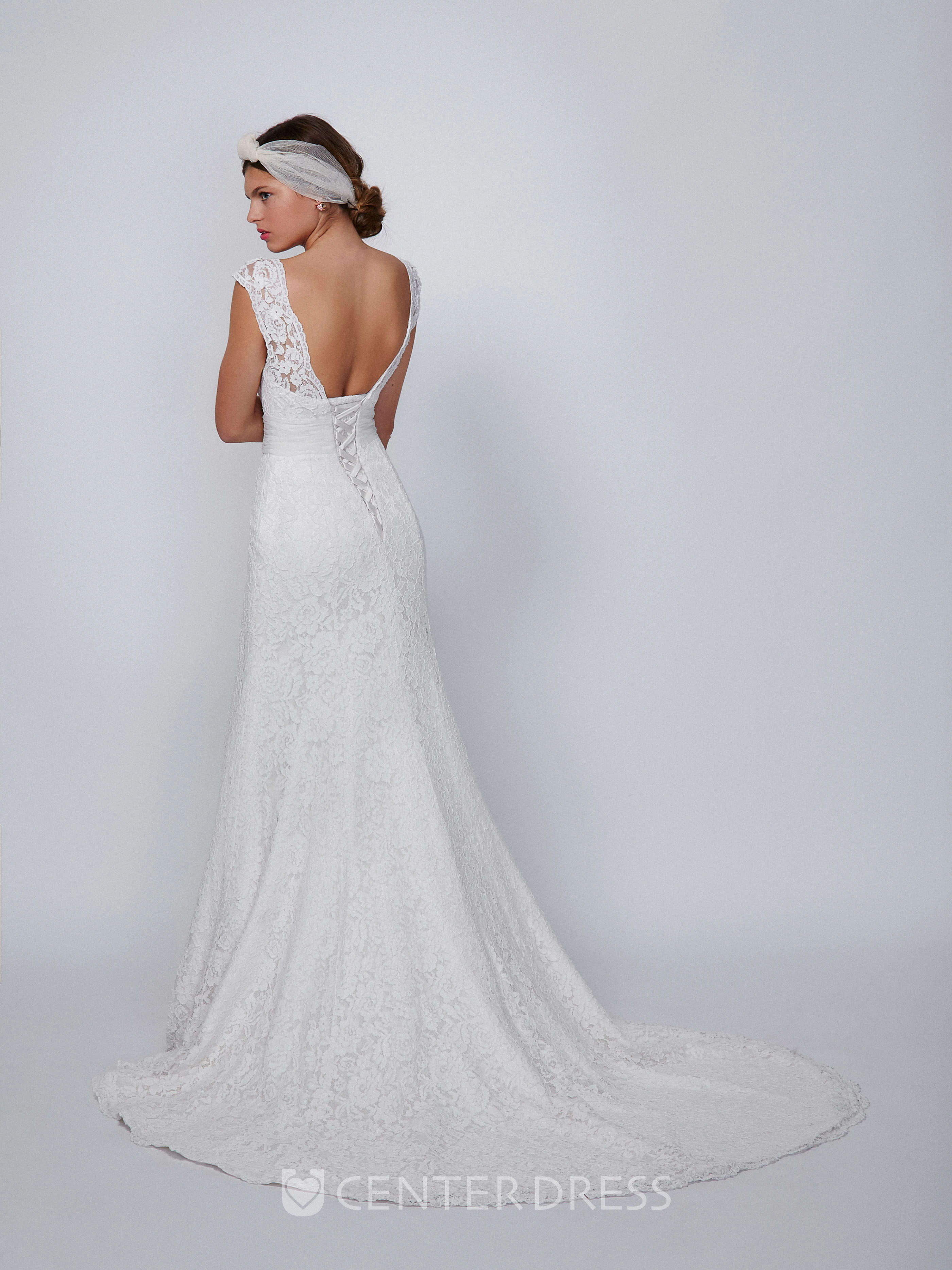 Sheath V-Neck Appliqued Floor-Length Cap-Sleeve Lace Wedding Dress