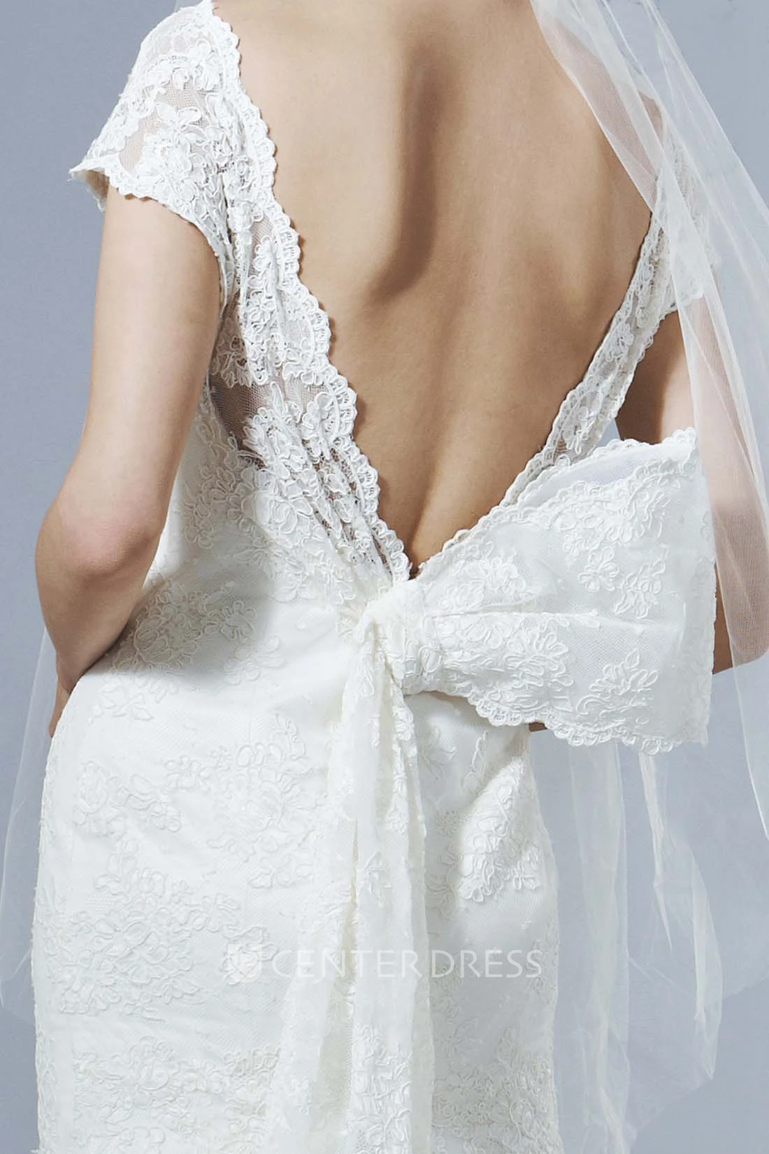 Mermaid Bateau Neck Cap Sleeve Appliqued Lace Wedding Dress