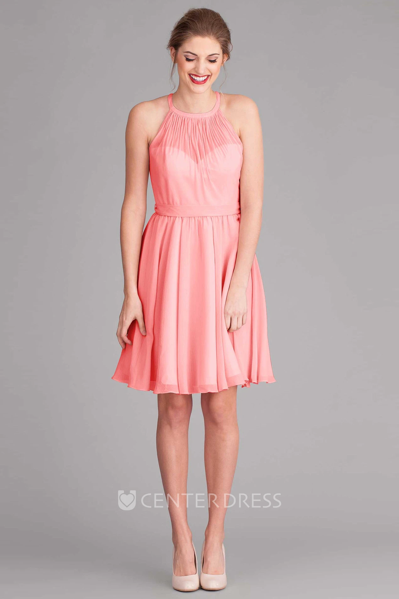 Short Bowed Scoop Neck Sleeveless Chiffon Bridesmaid Dress With Pleats