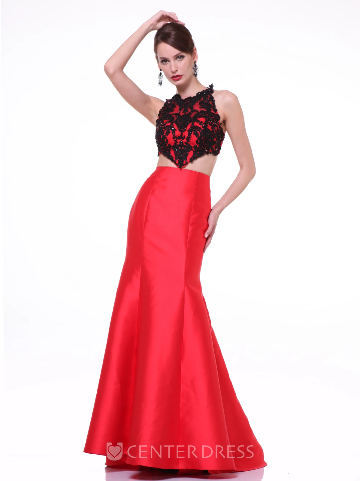 Sheath Long Jewel-Neck Sleeveless Satin Dress With Appliques