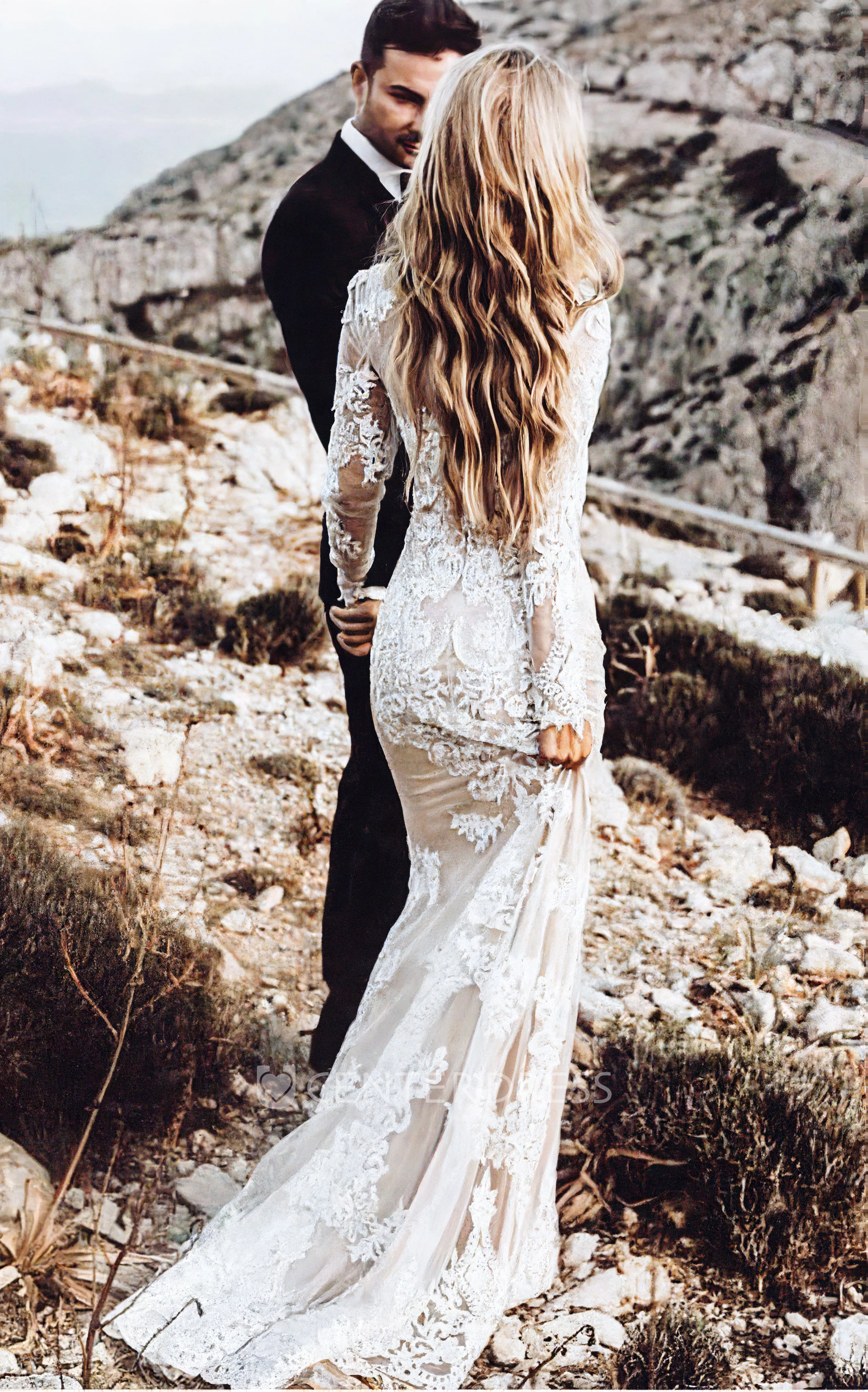 Romantic Lace Mermaid Long Sleeve Wedding Dress 2025 Modest Sweep Train