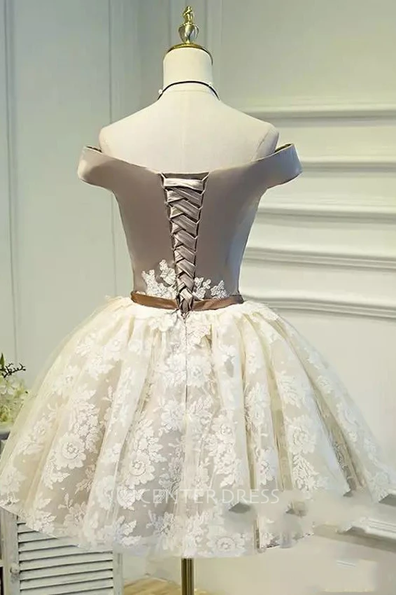 Ball Gown Short Mini Sleeveless Off-the-shoulder Appliques Bow Pleats Satin Lace Homecoming Dress