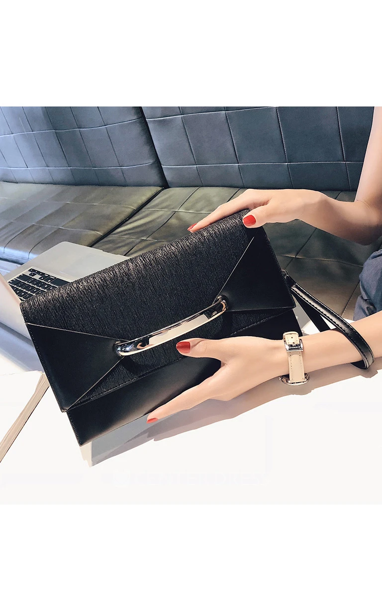 Refined Zipper PU Clutch