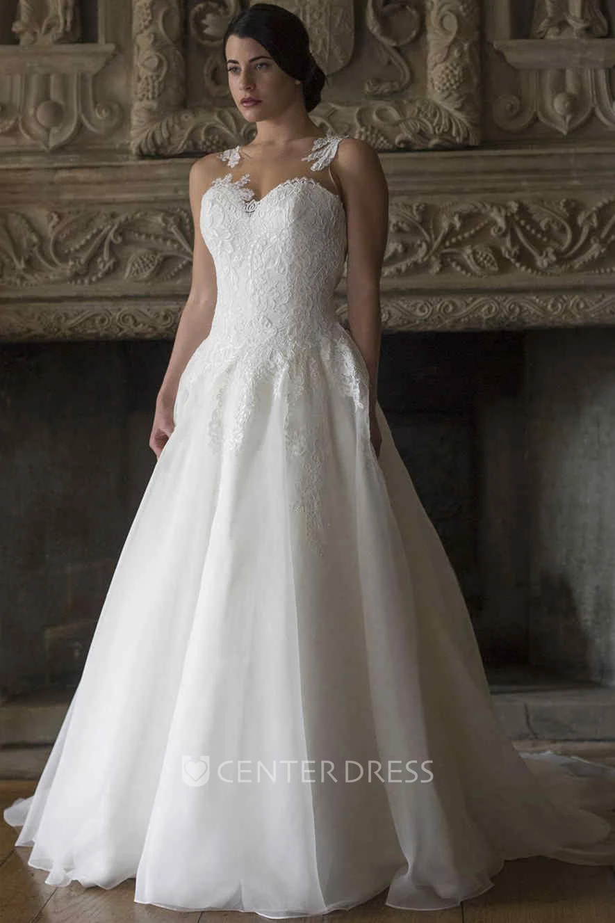 A-Line Floor-Length Scoop-Neck Appliqued Sleeveless Lace Wedding Dress