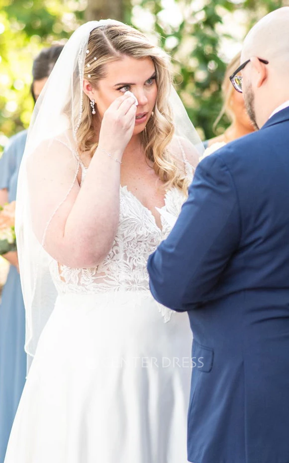 Sexy Plus Size A-Line Spaghetti Sweetheart Neckline Garden Wedding Dress with Sweep Train