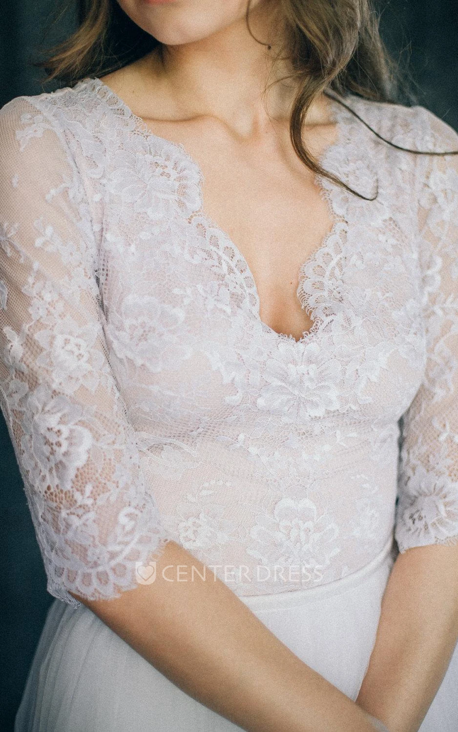 V-Neck Tulle Lace Satin Weddig Dress
