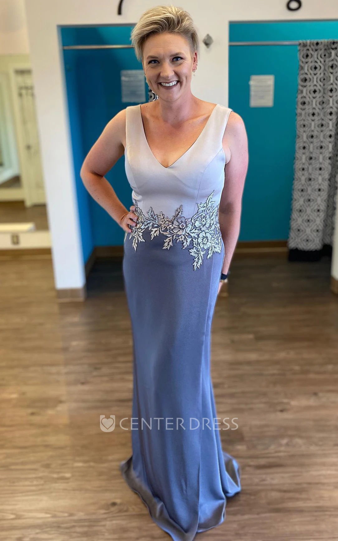 Jersey Plunging Neckline Sheath Garden Mother Of The Bride Dress With Open Back And Appliques
