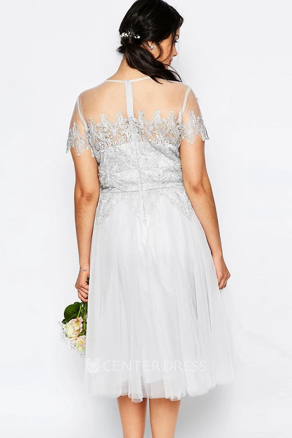 Tea-Length Appliqued Short Sleeve Scoop Neck Tulle Bridesmaid Dress
