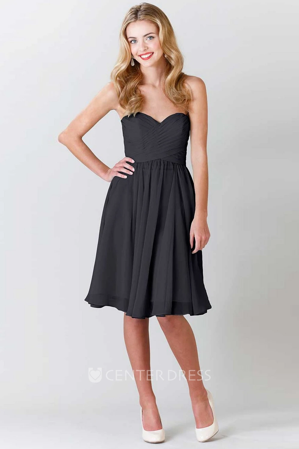 Knee-Length Criss-Cross Sleeveless Sweetheart Chiffon Bridesmaid Dress