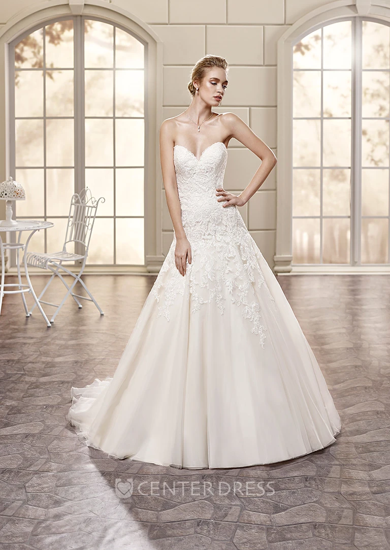 A-Line Sweetheart Maxi Tulle Wedding Dress With Appliques
