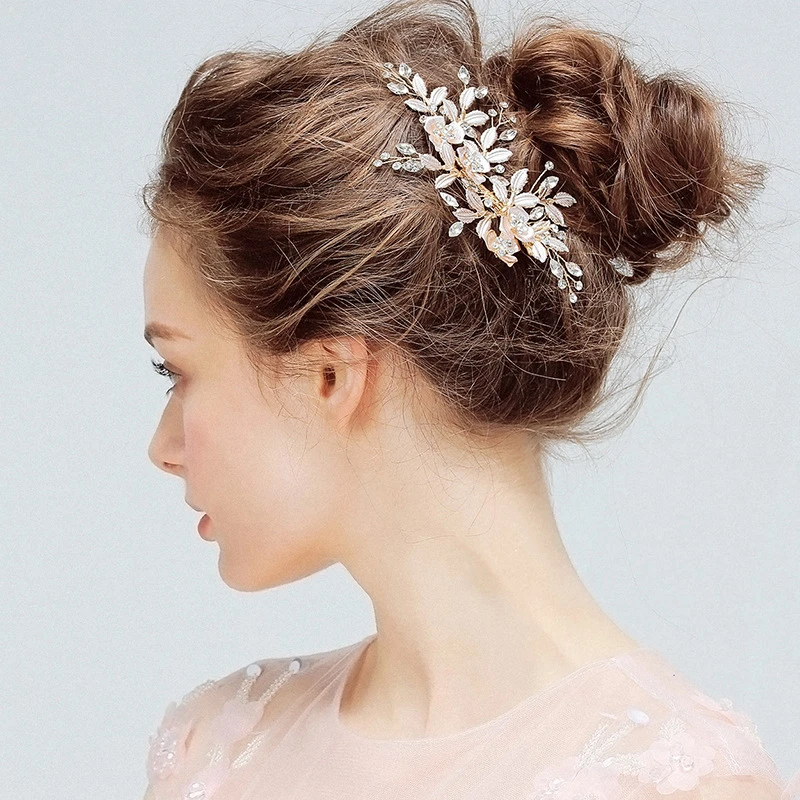 Forest Style Elegant Hair Clips with Flowers and Leaves