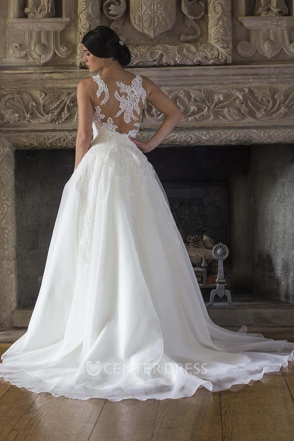 A-Line Floor-Length Scoop-Neck Appliqued Sleeveless Lace Wedding Dress