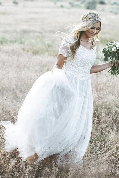 Short Sleeve A-line Bohemian Tulle Wedding Dress With Lace Appliques And Ruching