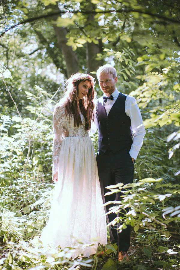 Elegant Long Sleeve Halter Wedding Dress Lace Open Back