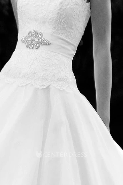 Strapless Long Appliqued Chiffon Wedding Dress With Bow