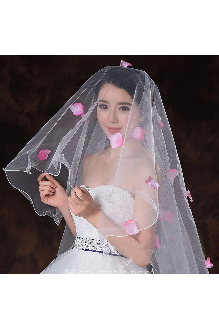  Korean Style 3 Meters Long Tailed Veil with Pink Petals