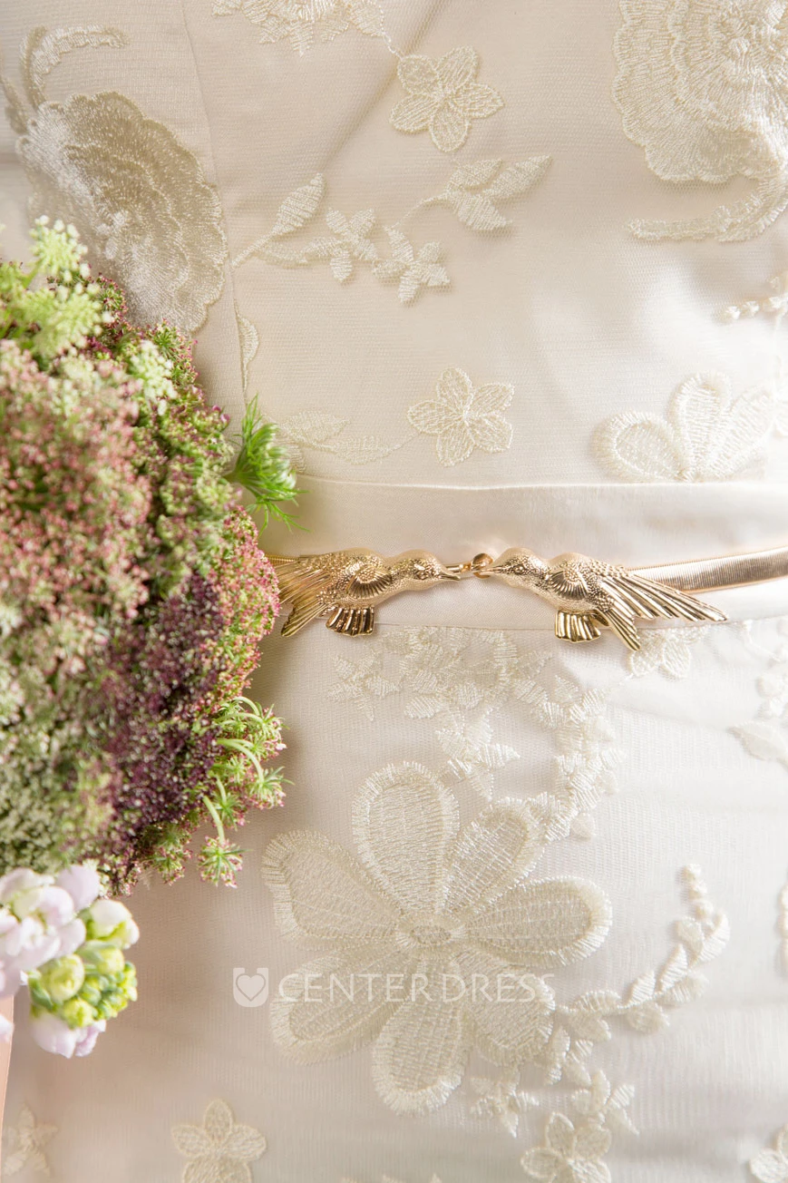 Sheath Sweetheart Floor-Length Lace Spring Wedding Dress With Appliques And Zipper