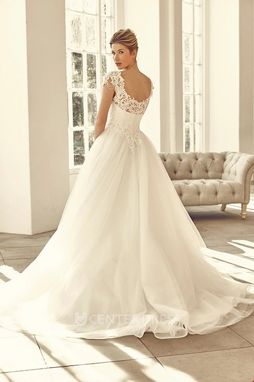 V-Neck Long Appliqued Cap-Sleeve Tulle&Lace Wedding Dress