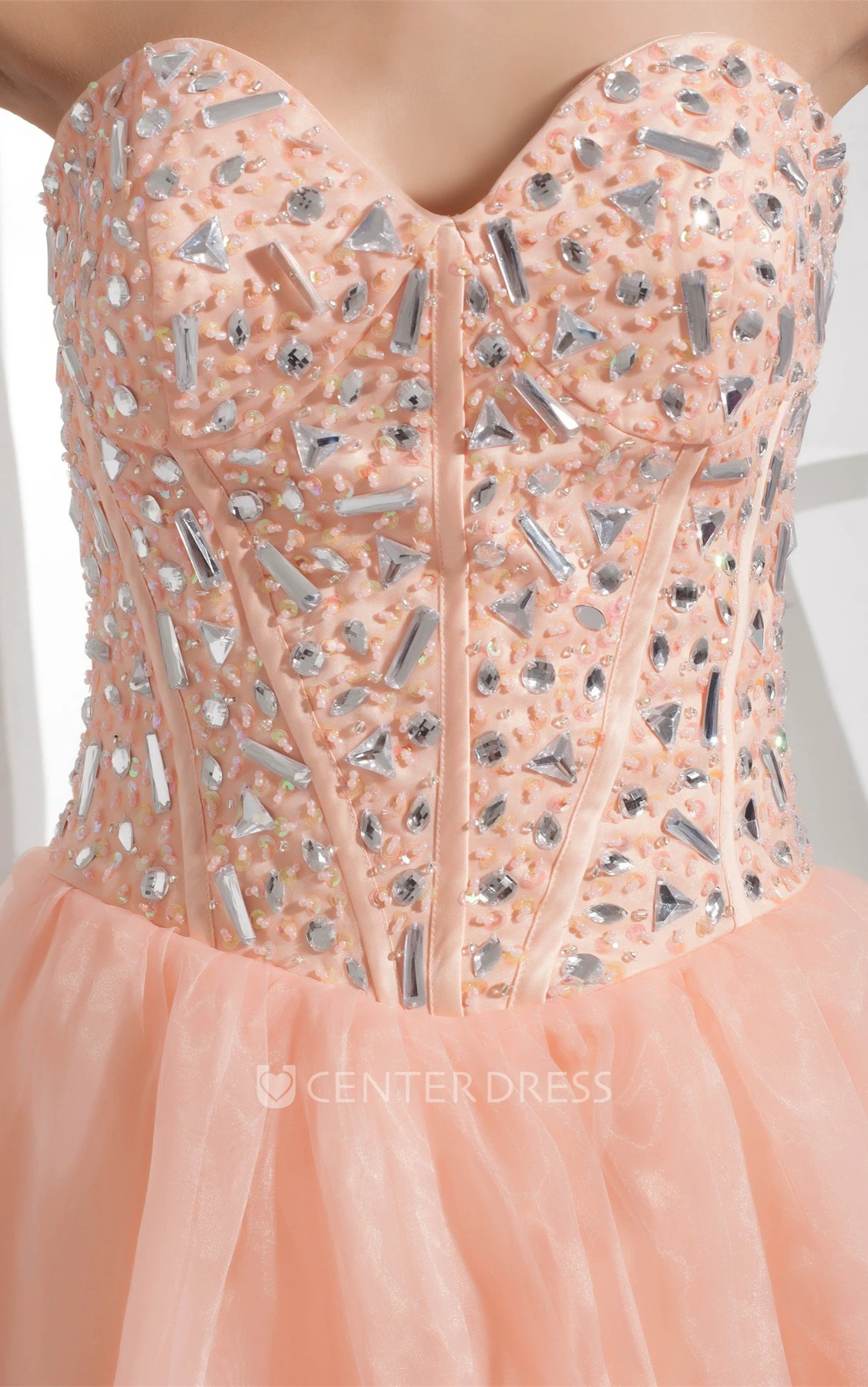 Sweetheart Sleeveless Tulle Ball Gown Prom Dress with Beading