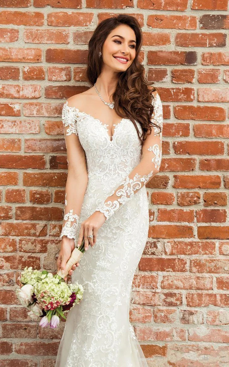 Lace Bateau Mermaid 3/4 Length Sleeve Court Train Button Wedding Dress With Appliques
