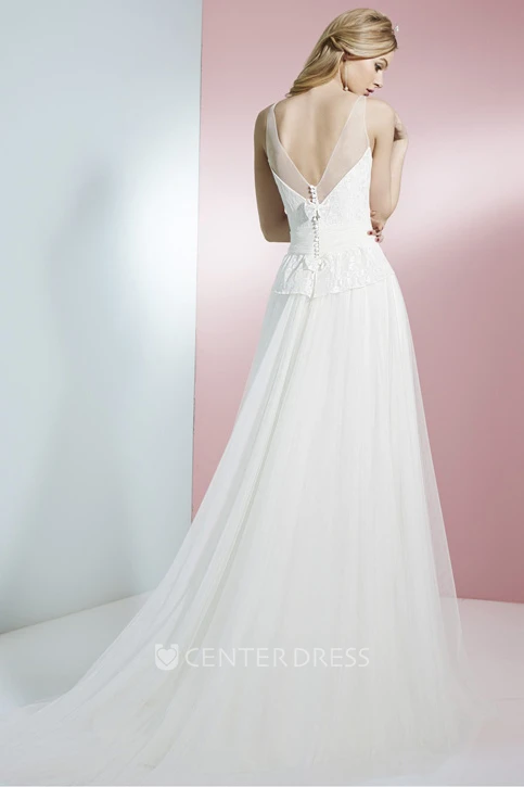 Floor-Length V-Neck Appliqued Bowed Tulle Wedding Dress With Brush Train And V Back