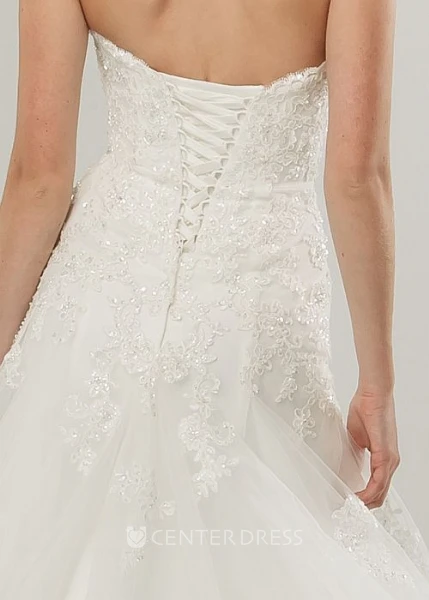 A-Line Sleeveless Strapped Beaded Long Lace&Tulle Warm Wedding Dress With Appliques