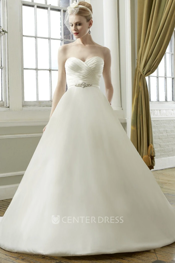 Ball Gown Sleeveless Scoop-Neck Criss-Cross Satin&Tulle Winter Wedding Dress With Beading And Waist Jewellery