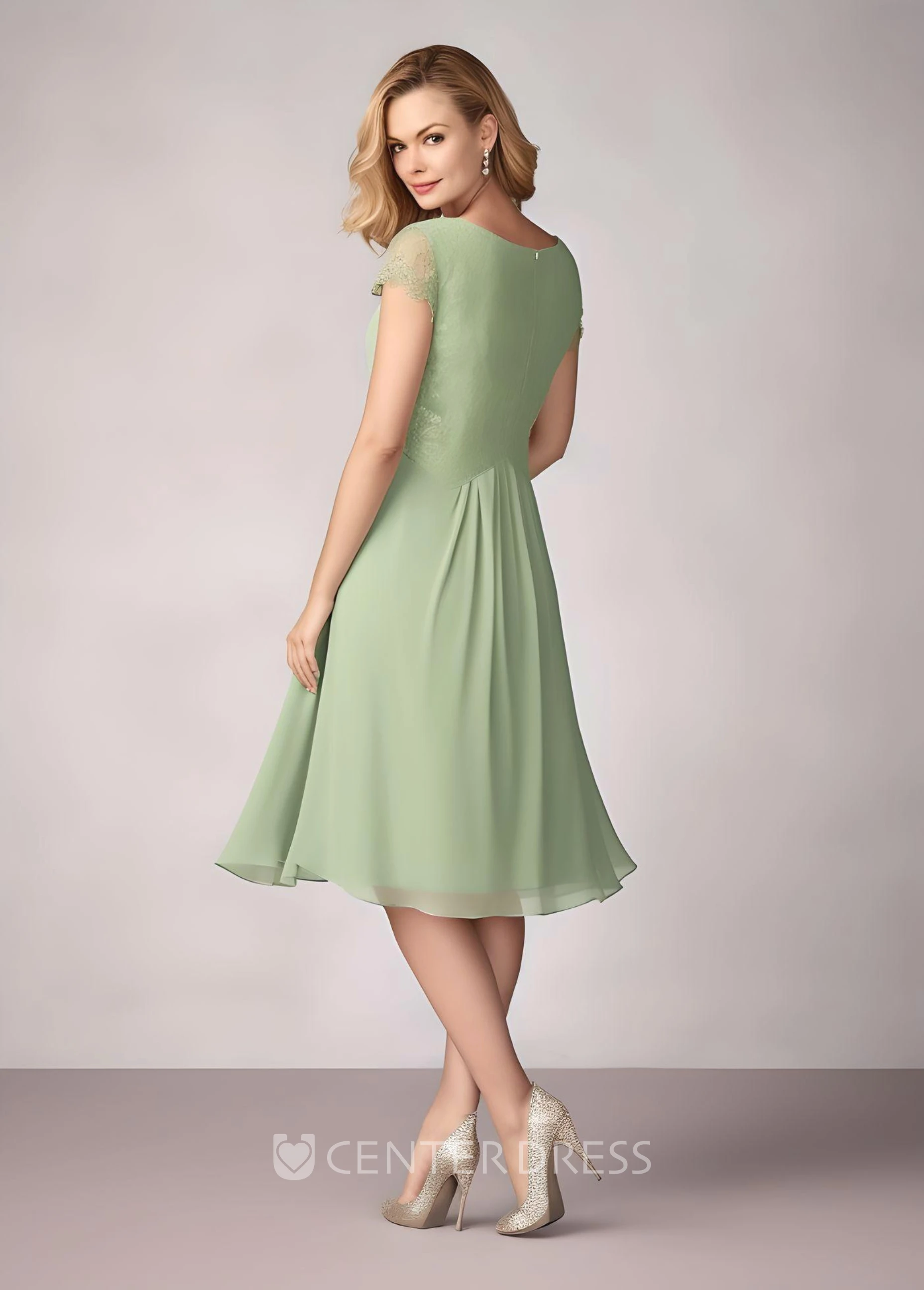 Simple A-Line Chiffon Mother of the Bride Dress Bateau Neck Modest Knee-length