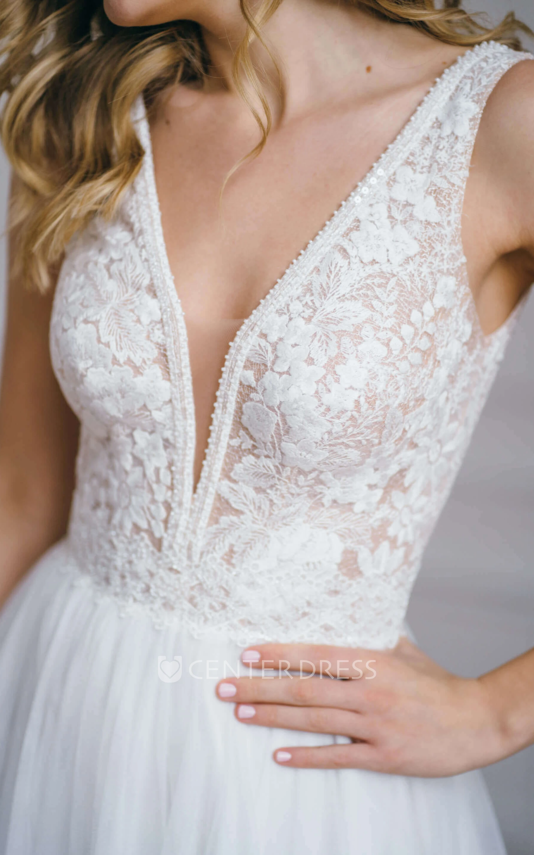 Modern Plunging Neckline A Line Tulle Sleeveless Floor-length Spring Wedding Dress