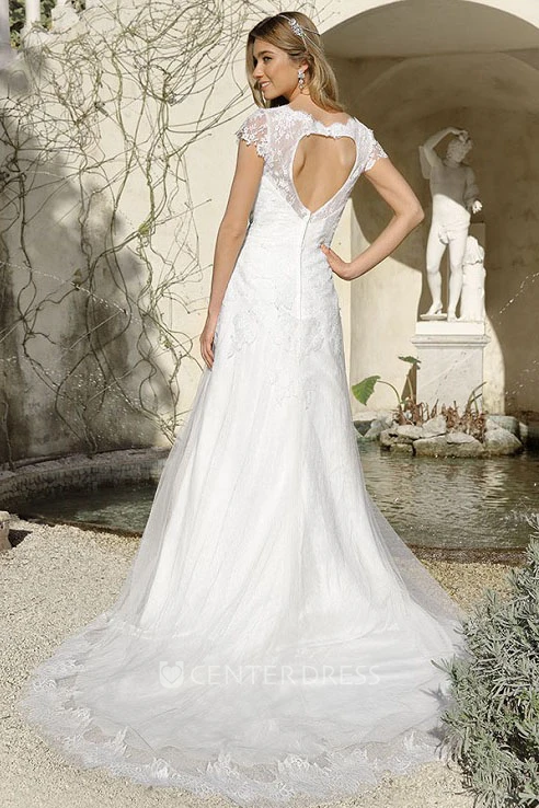 A-Line V-Neck Cap-Sleeve Lace Wedding Dress With Keyhole