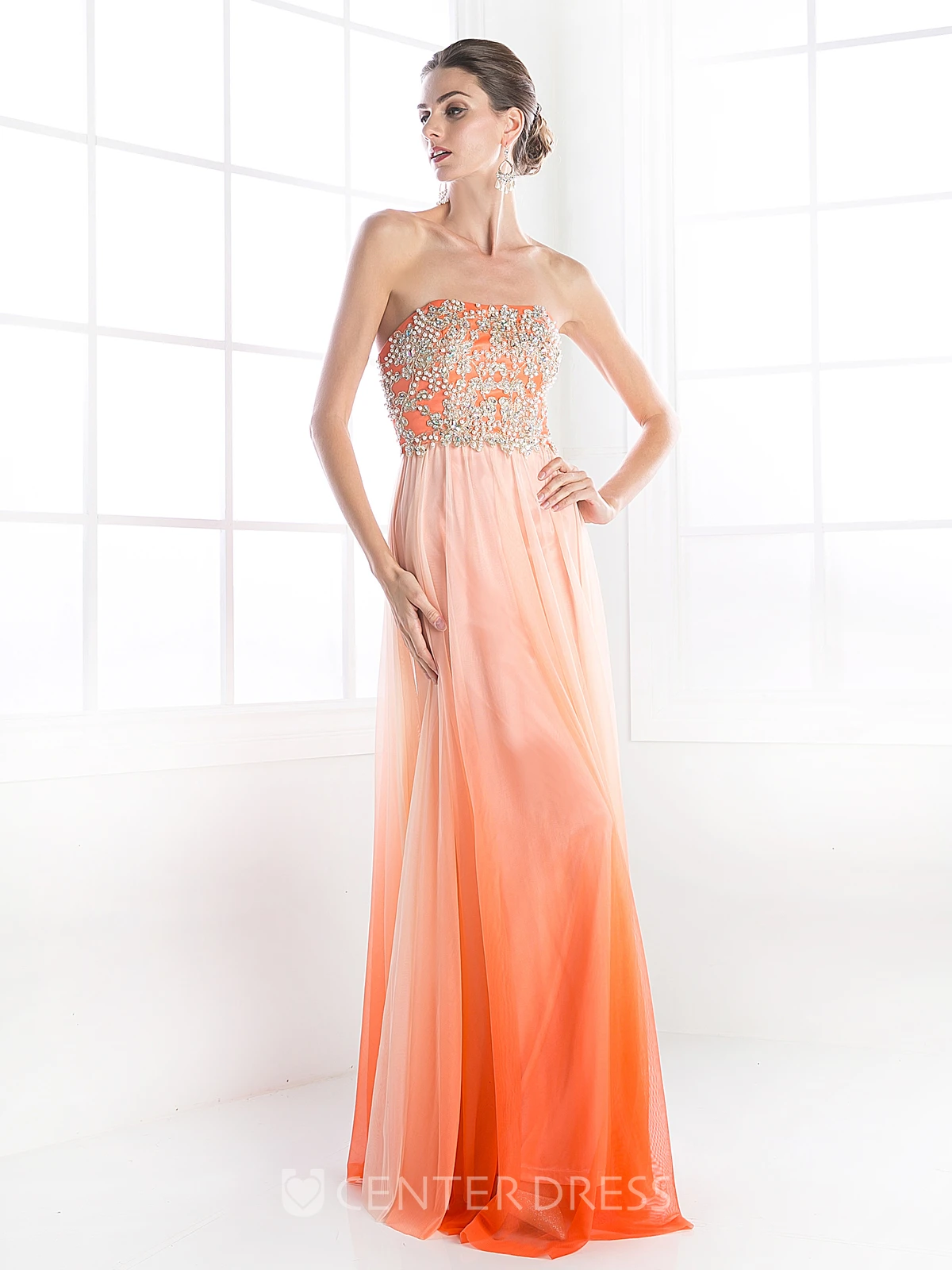 Ombre Sheath Strapless Sleeveless Chiffon Backless Dress With Beading