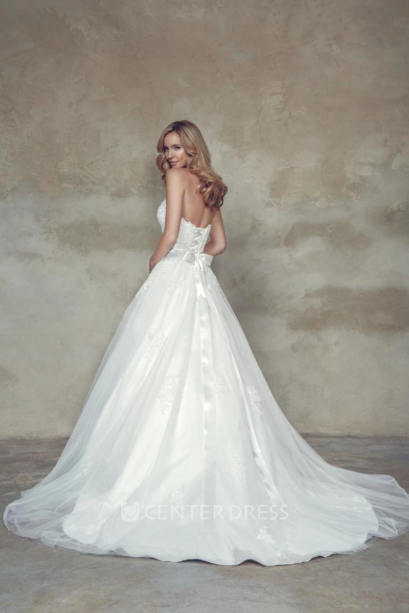 Ball Gown Jeweled Sweetheart Tulle Wedding Dress With Bow