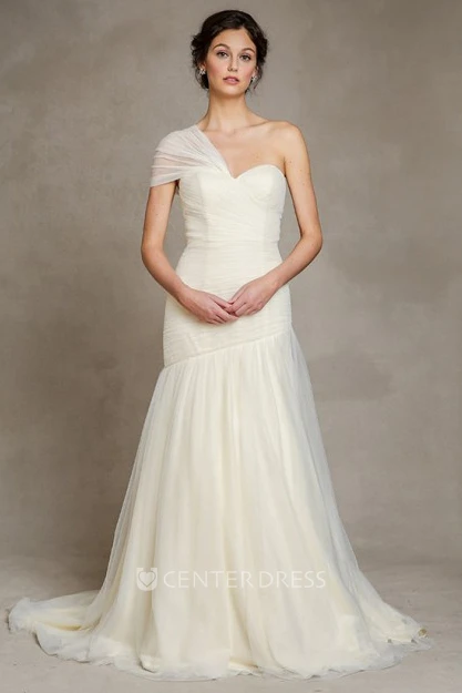Floor-Length Sweetheart Sleeveless Tulle Wedding Dress