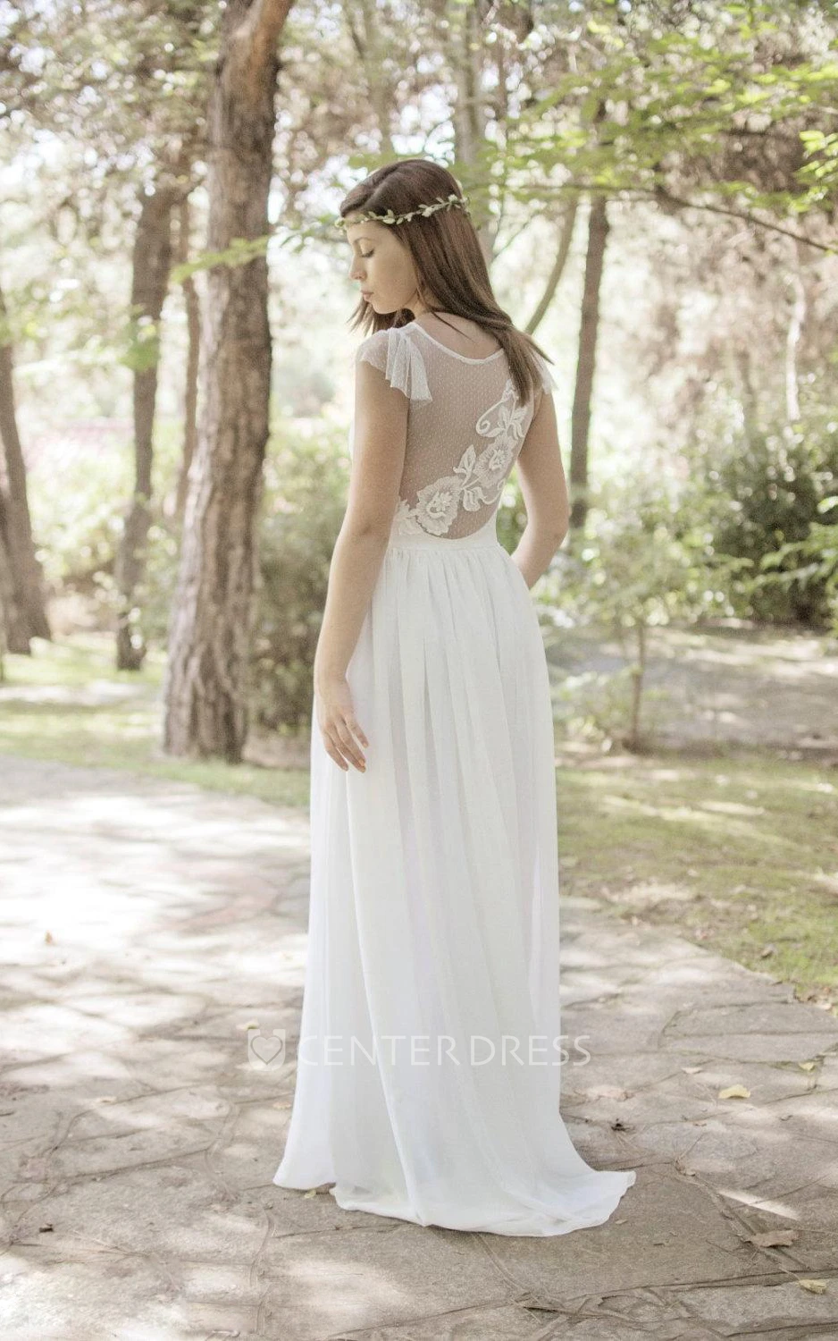 Bohemian Style Gorgeous Lace Wedding Gown With Cap Sleeves