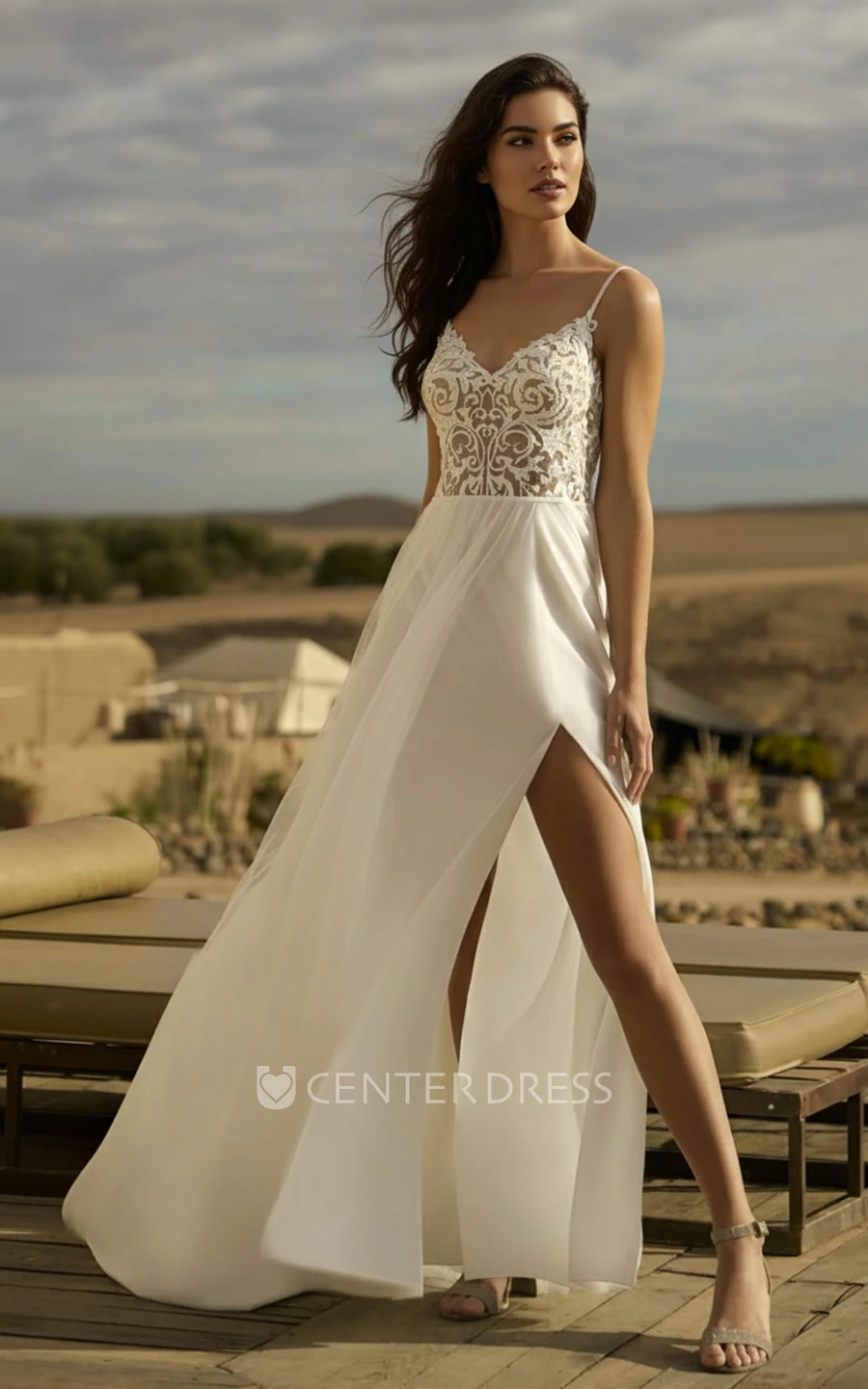 Spaghetti A-Line Beach Lace Wedding Dress V-Neck Sexy Slit Tulle Bridal Gown