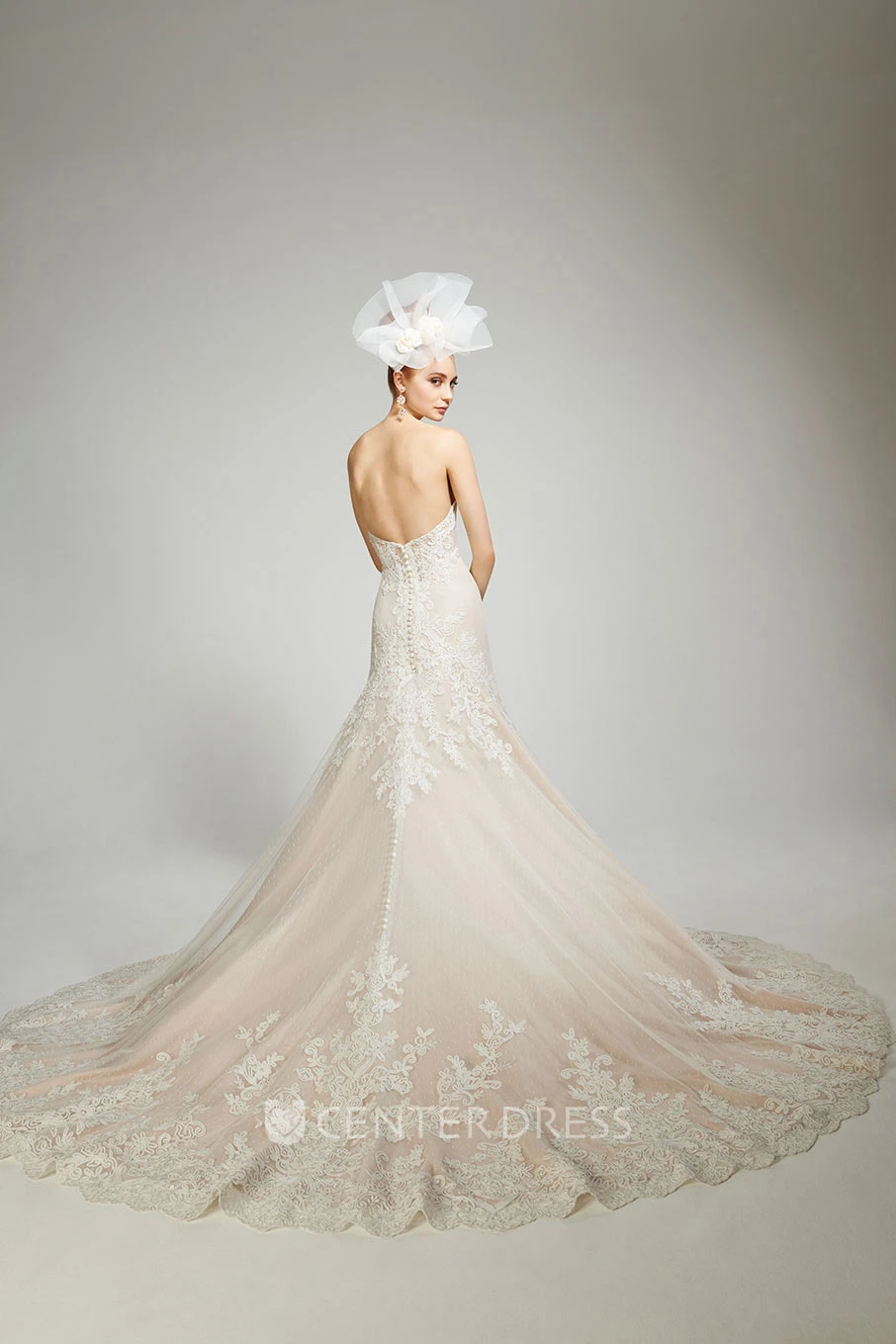 Mermaid Sweetheart Lace Wedding Dress With Backless Design