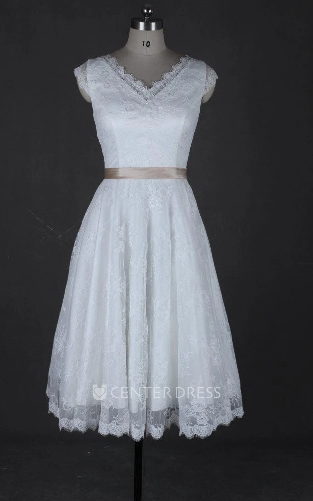 Modest Vintage A-Line Boho Short Sleeve Lace Warm Wedding Dress Floral Mature V-Neck Tea Length Bridal Gown