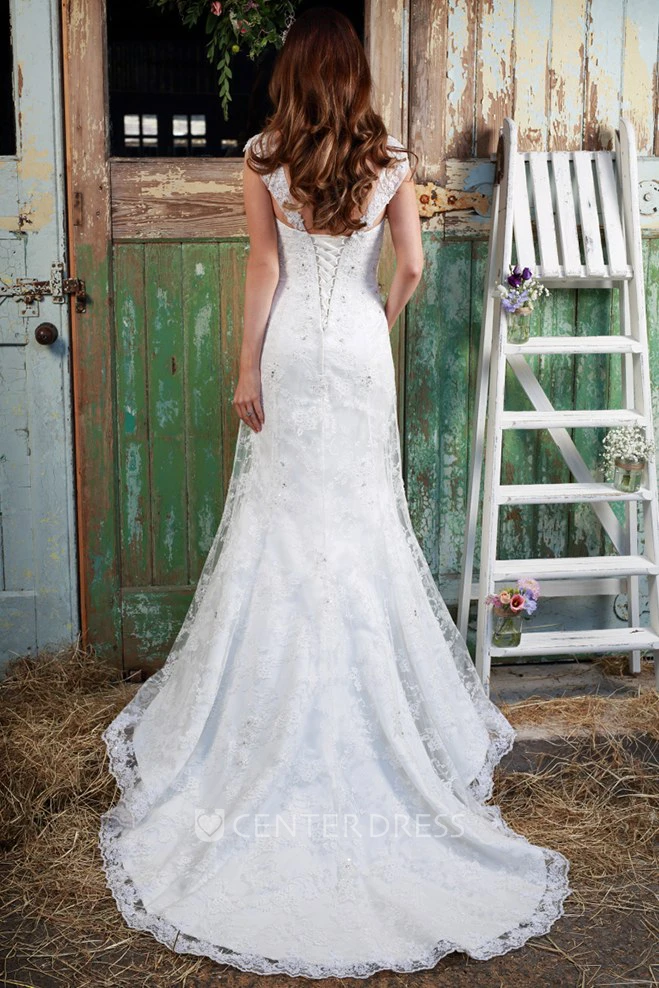 Sweetheart Cap-Sleeve Appliqued Lace Wedding Dress With Beading And Lace Up