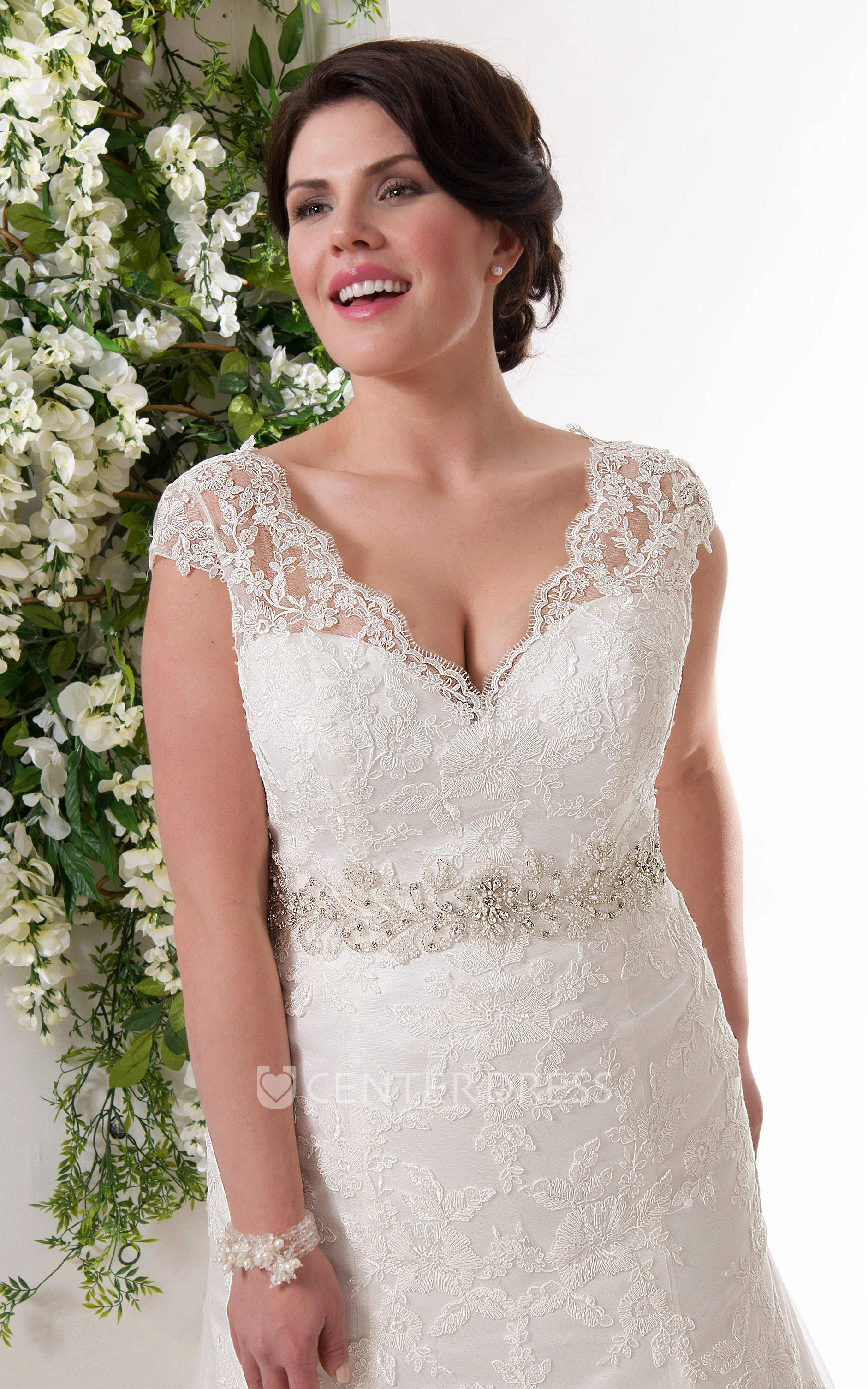 Caped-Sleeve Appliqued Sheath Dress With Beaded Waist
