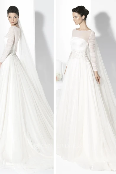 Floor-Length Scoop Appliqued Long-Sleeve Tulle Wedding Dress