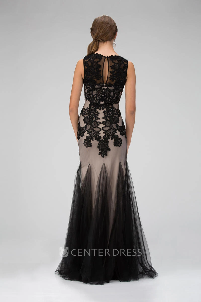 Sheath Scoop-Neck Sleeveless Tulle Illusion Dress With Appliques